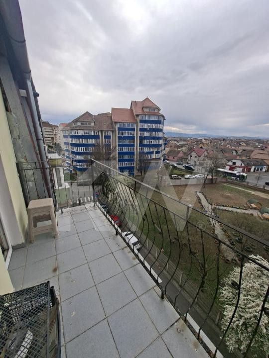 Apartament 3 camere ,2 bai,2 balcoane de vanzare 75mp TEREZIAN