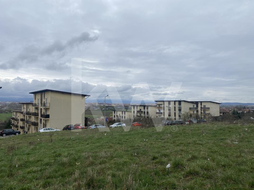 Teren de casa 587mp intravilan curti constructii acces privat Sibiu