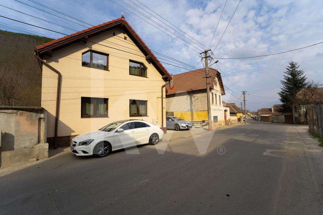  Casă cu farmec între munți - Refugiu ideal în Săliște 