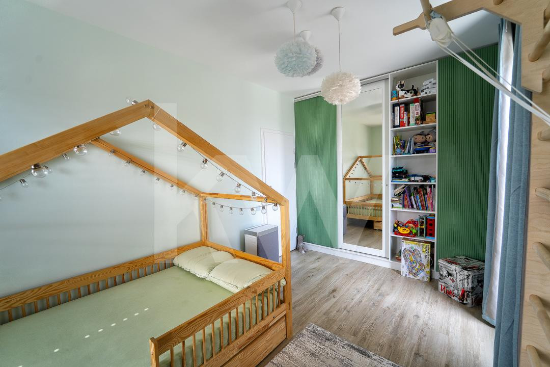 Penthouse smart în Sibiu - etaj retras, terasă generoasă