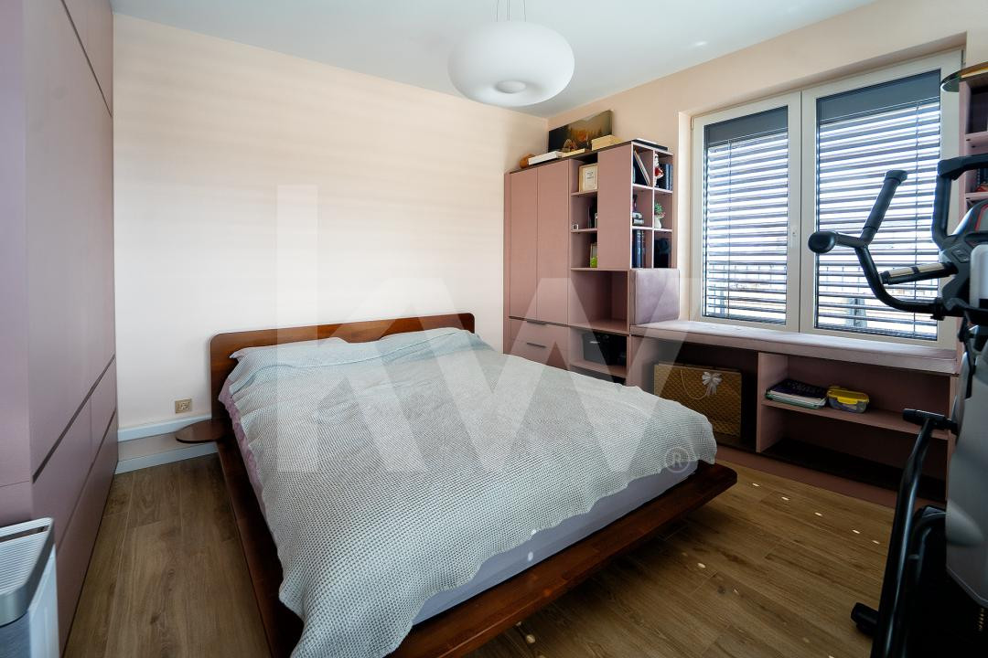 Penthouse smart în Sibiu - etaj retras, terasă generoasă
