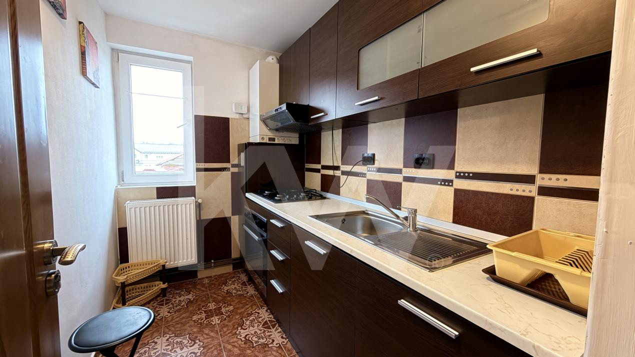 Apartament 3 camere tip mansarda Valea Aurie