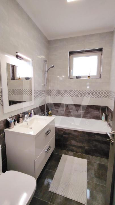 Apartament 3 camere de vânzare – Șelimbăr, zona Brana – Vasile Dobrian