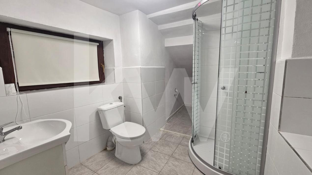 Apartament la casa de inchiriat 3 camere Cisnadie