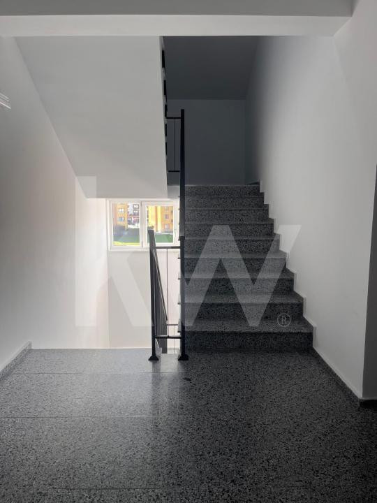 Prima închiriere: Studio Modern | Lift, Parcare & Boxă Pod | Casian Residence