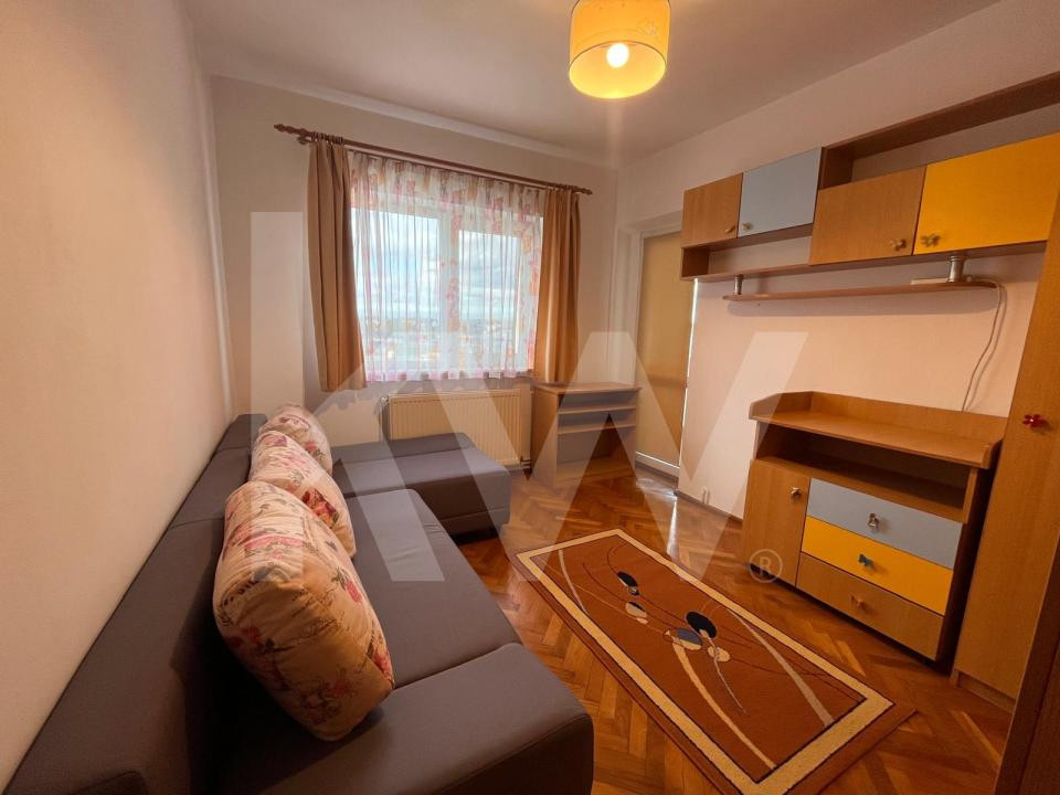 Apartament 4 camere, Strand Sibiu, langa Liceul Onisifor Ghibu
