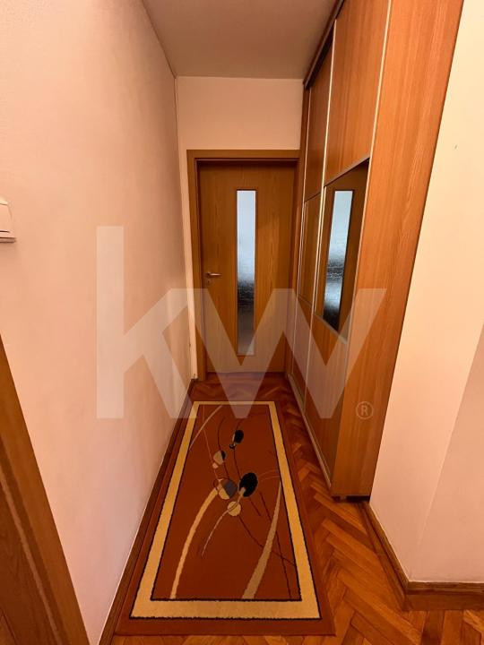 Apartament 4 camere, Strand Sibiu, langa Liceul Onisifor Ghibu