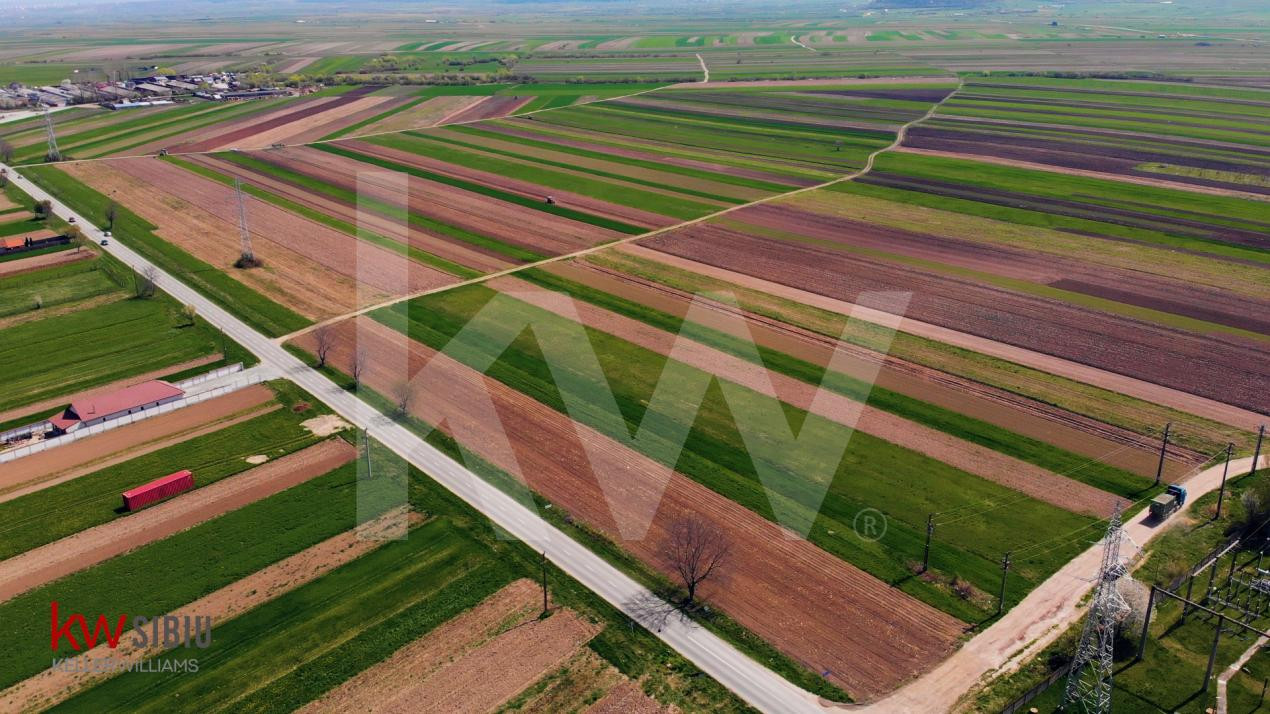 Oportunitate investiție – 6 parcele cu PUZ aprobat și autorizație - Orlat