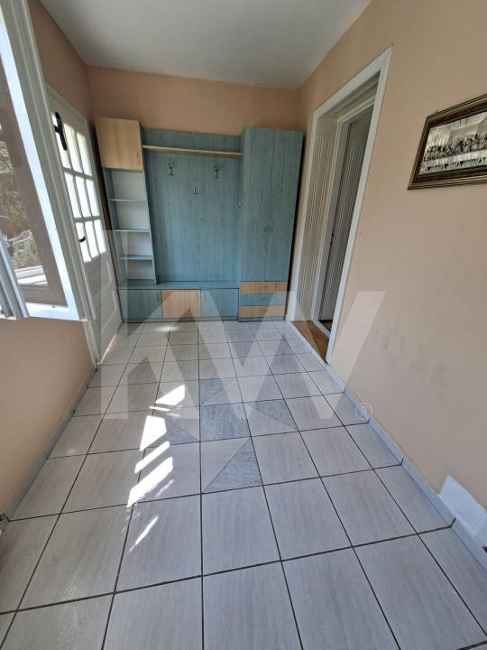 APARTAMENT DE INCHIRIAT 2 CAMERE STR LUNGA