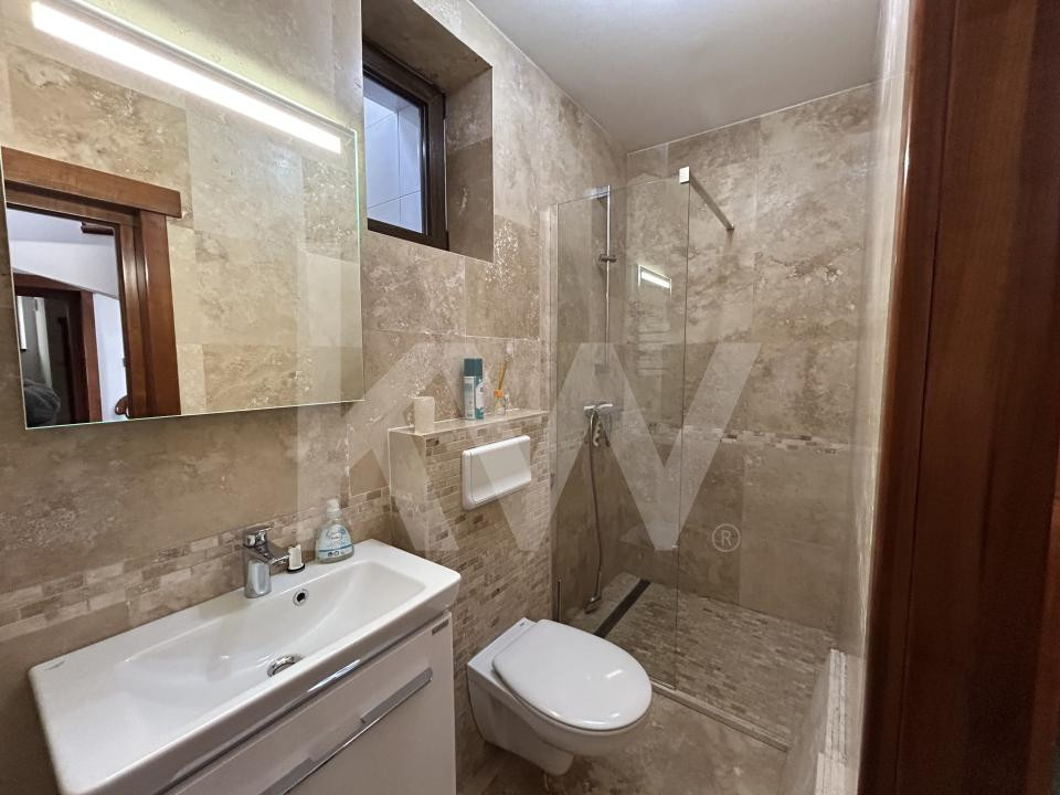 Vilă modernă în zona Centrală