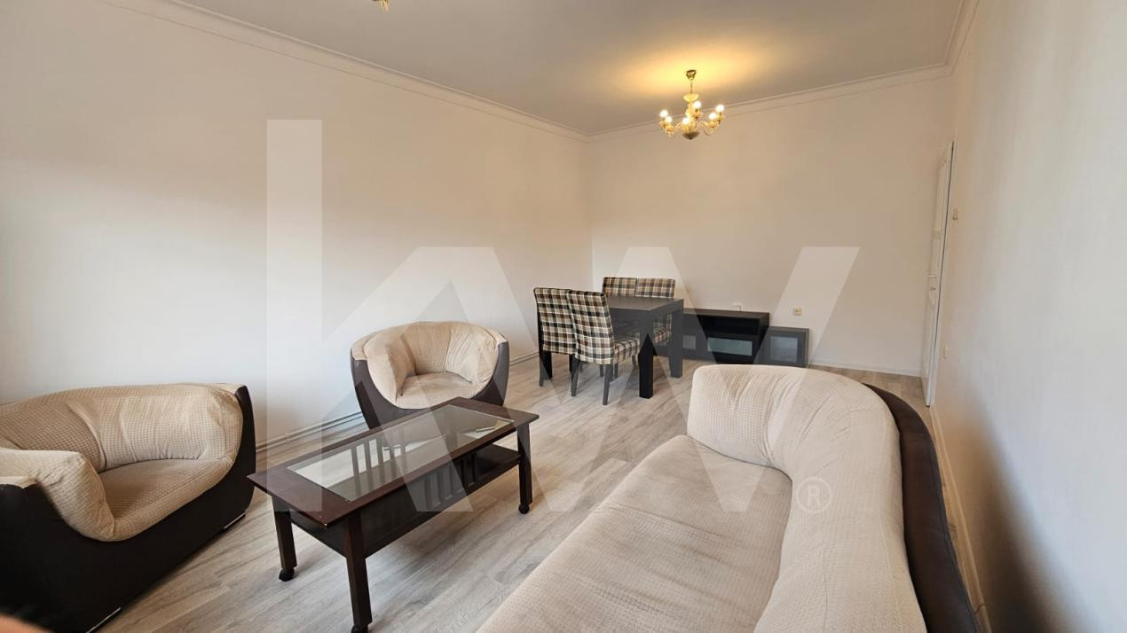 Apartament la casa 4 camere de închiriat – la 5 minute de Parcul Sub Arini