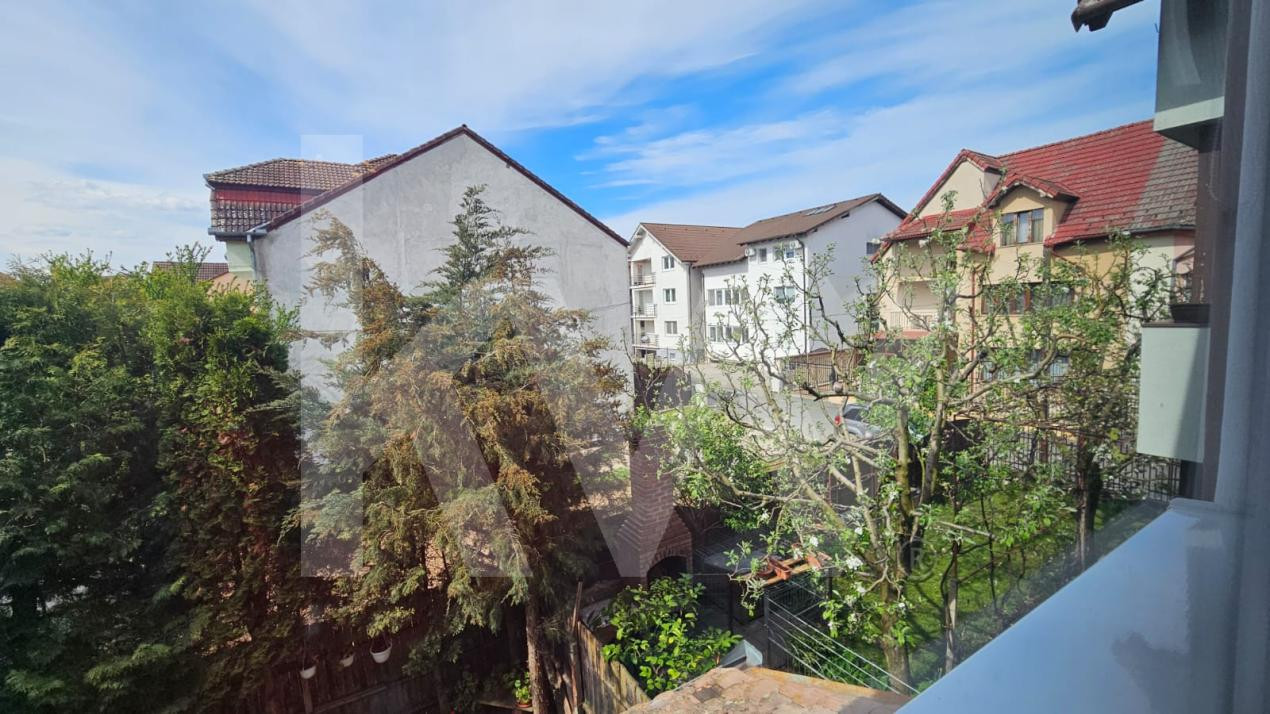 Apartament la casa 4 camere de închiriat – la 5 minute de Parcul Sub Arini