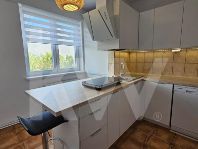 Apartament la casa 4 camere de închiriat – la 5 minute de Parcul Sub Arini