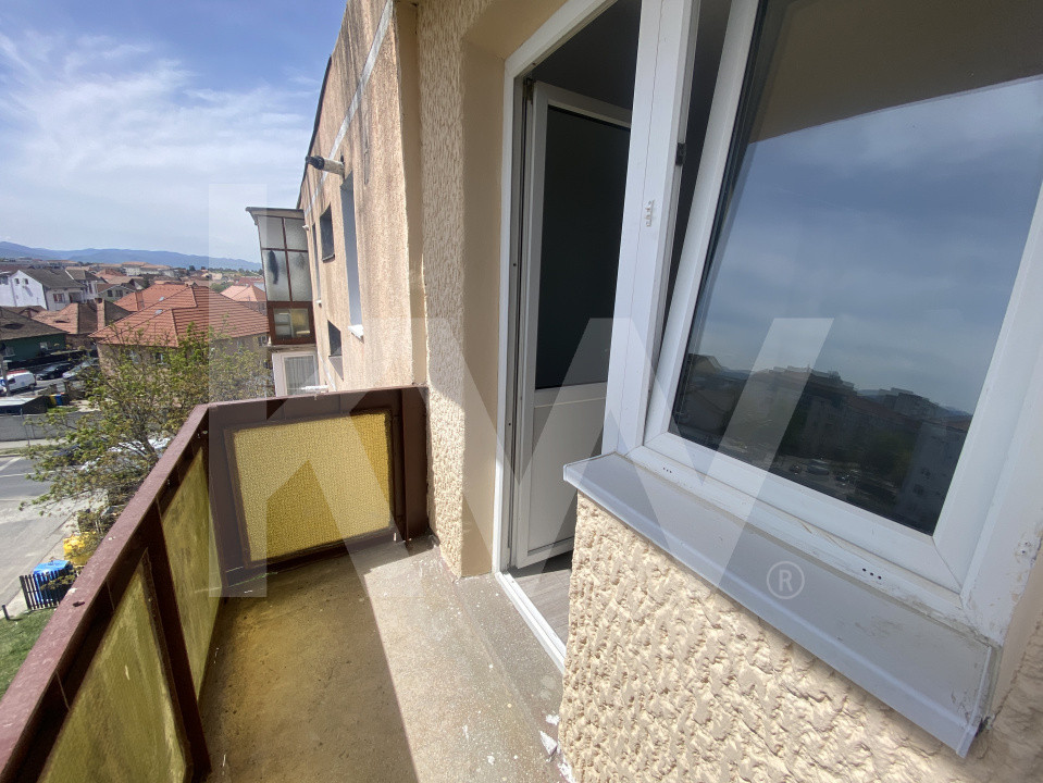 Apartament 2 camere renovat balcon 75000€ Ideal Locuinta - Investitie