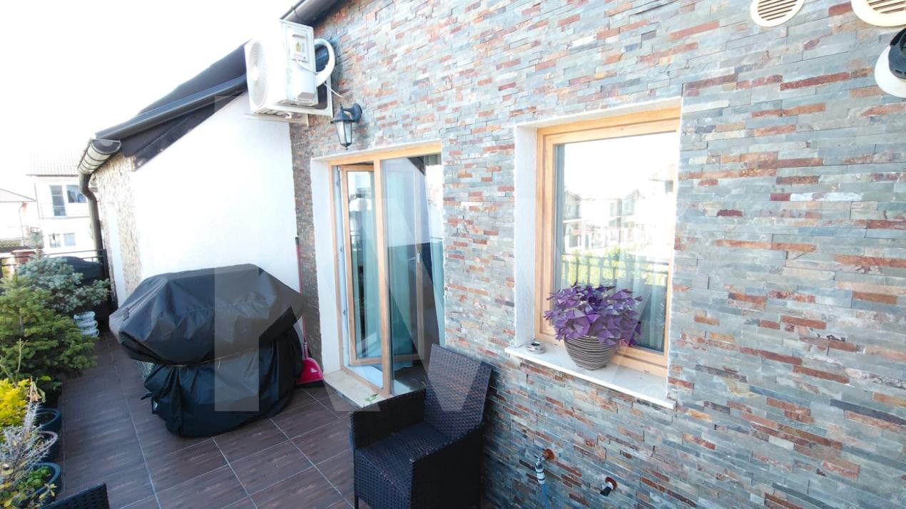 Apartament  de vanzare cu 4 camere Arhitectilor