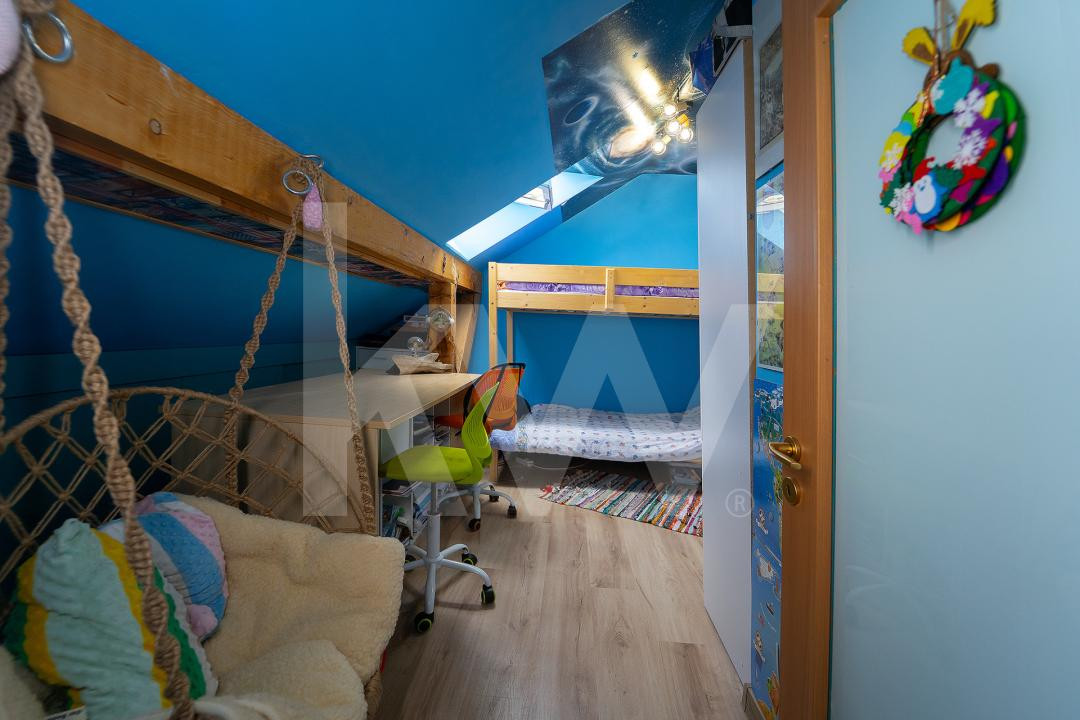 Apartament tip mansardă | 75 mp | Zonă Cedonia 