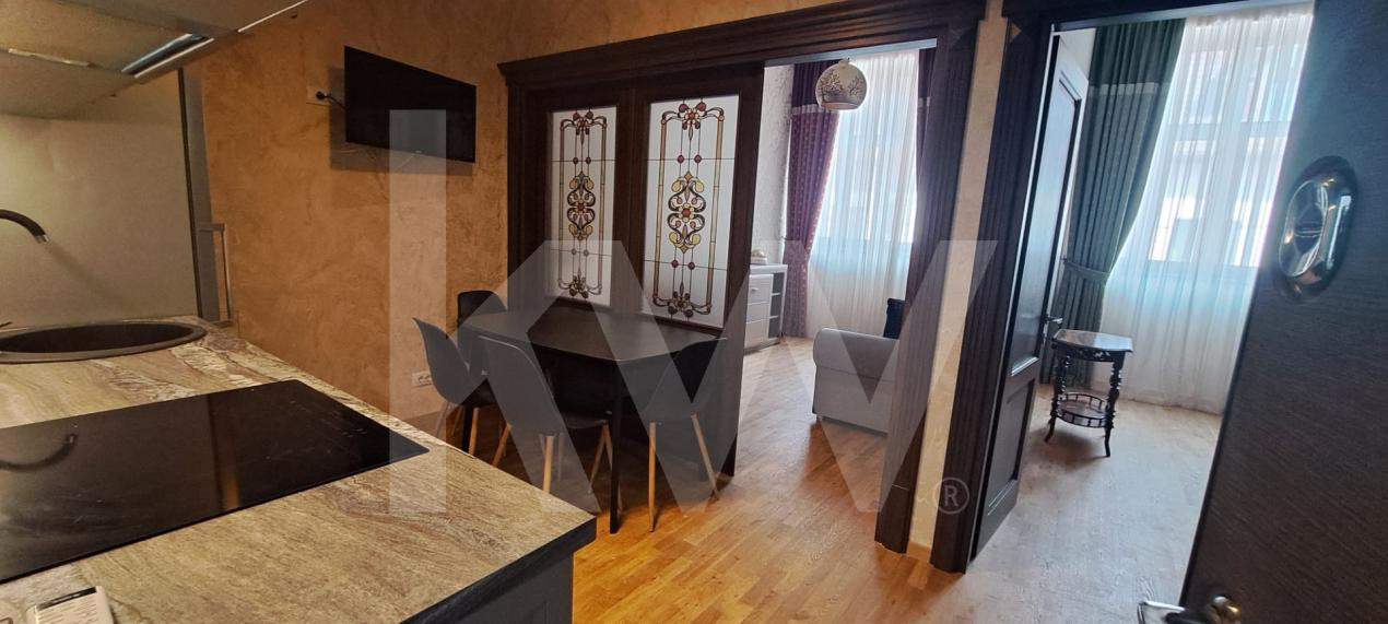 Apartament Premium cu Design Interbelic și Tehnologie Modernă , ultracentral 