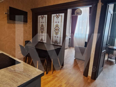 Apartament premium ultracentral , cu design interbelic și tehnologie modernă 