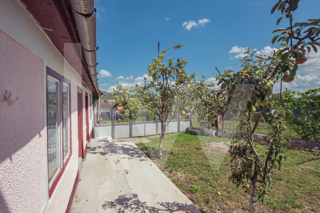 Casă individuală | Teren 1.132 mp | Vedere panoramică | Alămor