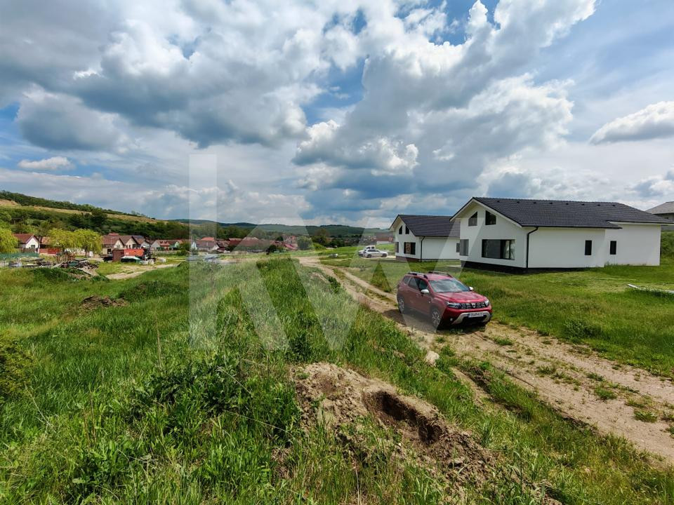 Teren intravilan pentru Construcții Rezidențiale la 10 min. de Sibiu 