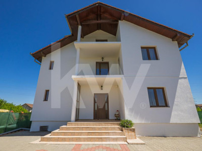 Casă individuală în Veterani, curte liberă 400 mp, zonă foarte căutată!
