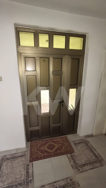 Casă 6 camere D+P+M-217 mp utili, 515 mp curte, Zona  Cartier Kogalniceanu 