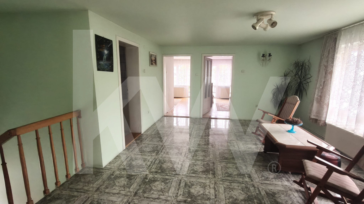Casă 6 camere D+P+M-217 mp utili, 515 mp curte, Zona  Cartier Kogalniceanu 
