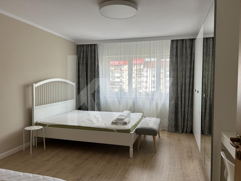 Apartament 2 camere, disponibil imediat, zona Ștrand 