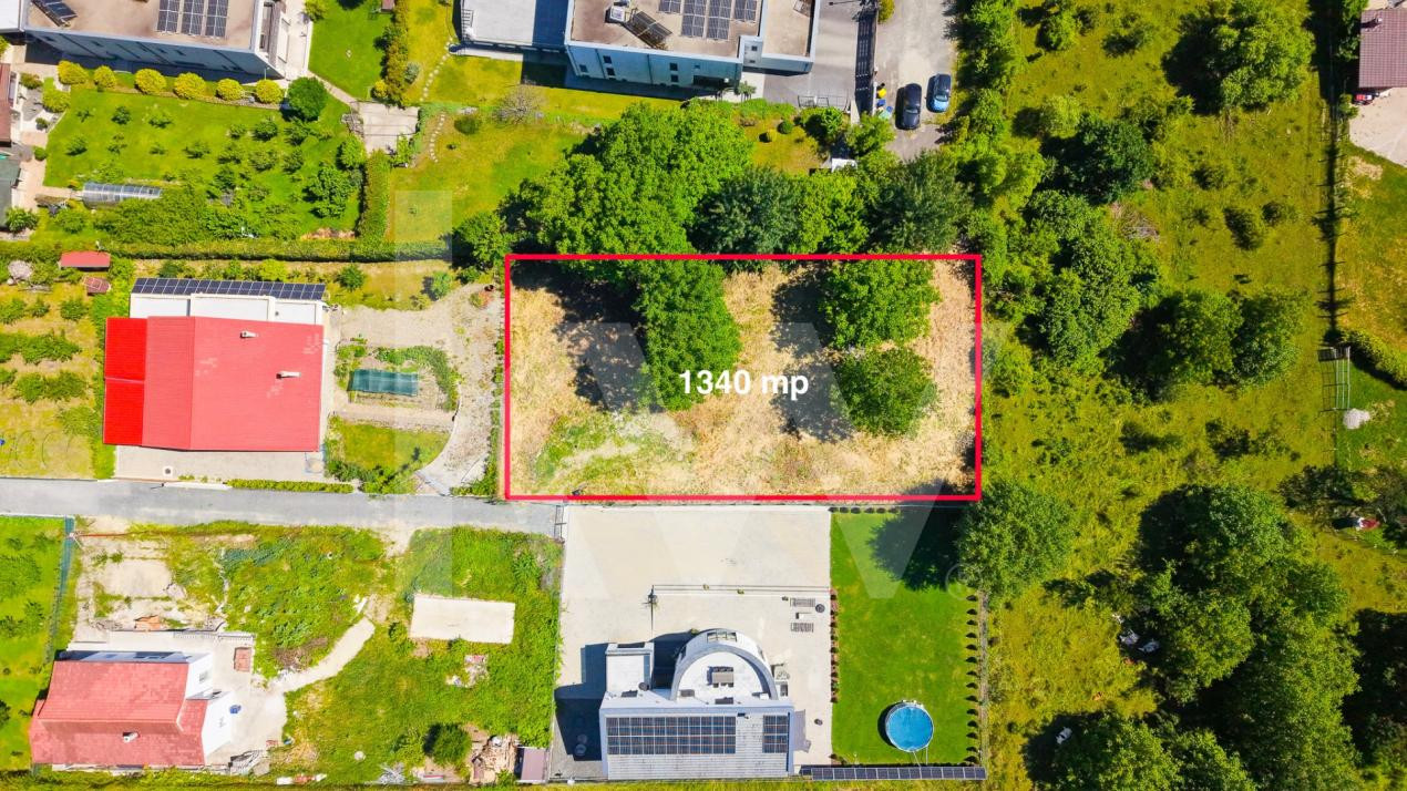 Teren 1340 mp în Cisnădioara – Cu Vedere la Cetatea Medievală și Munții Făgăraș 