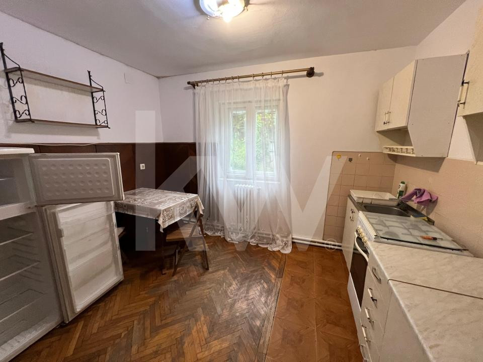 Casa cu gradina de vanzare