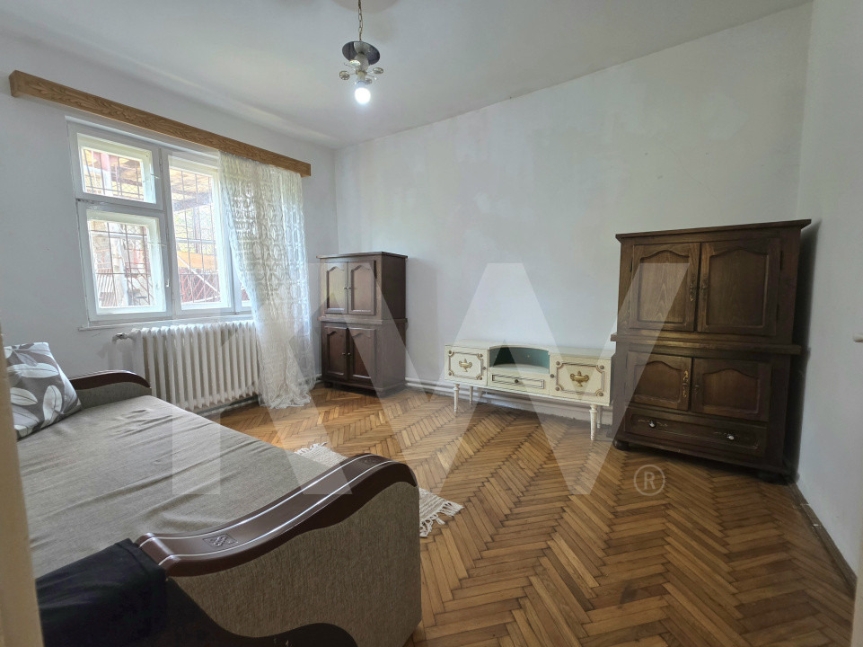 Casa cu gradina de vanzare Medias curte comuna