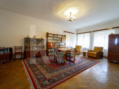 Apartament 3 camere - Eleganță și spațiu în Centrul Istoric al Sibiului – 122 mp