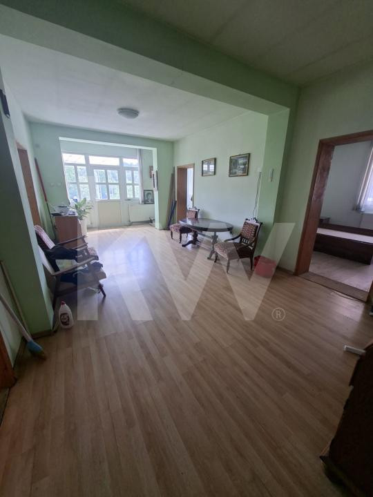 CASA  DE INCHIRIAT 1000euro STR IEZER