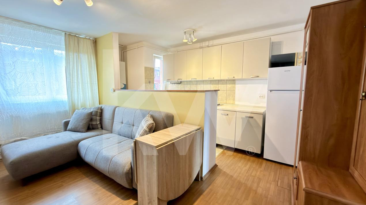 Apartament tip mansardă pe două niveluri, de închiriat, Calea Cisnădiei, Sibiu