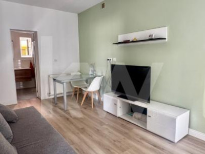 Apartament 3 camere la casă de închiriat Gușterita