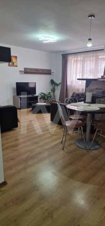 Apartament 3 camere decomandat | 77 mp | 2 dormitoare | 2 băi | Etaj 2 