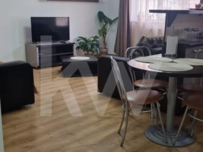 Apartament 3 camere decomandat | 77 mp | 2 dormitoare | 2 băi | Etaj 2 