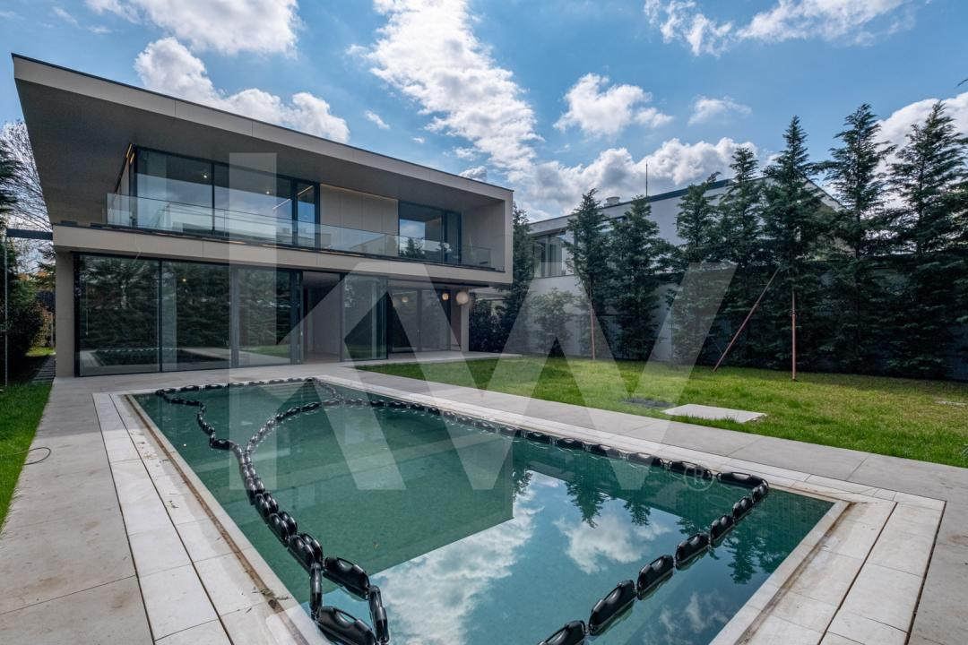 Vila premium in București | 440mp utili |