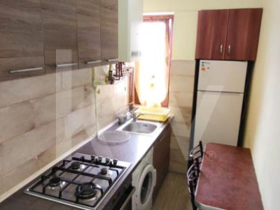 APARTAMENT DE INCHIRIAT 2 CAM.