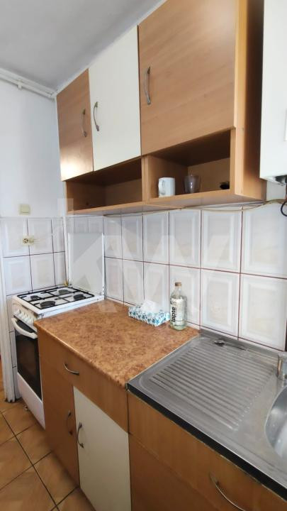 Apartament de Inchiriat 2 camere, Calea Cisnadiei