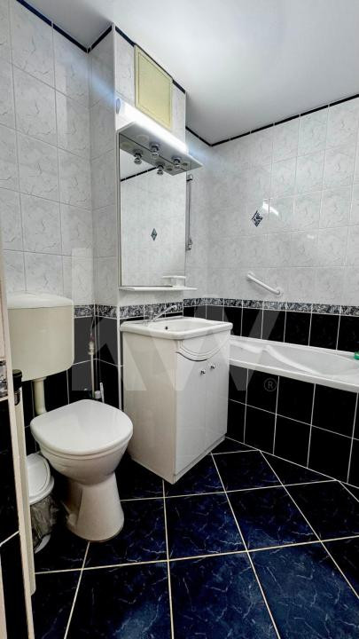 Apartament de închiriat 3 camere în Valea Aurie – preț sub nivelul pieței