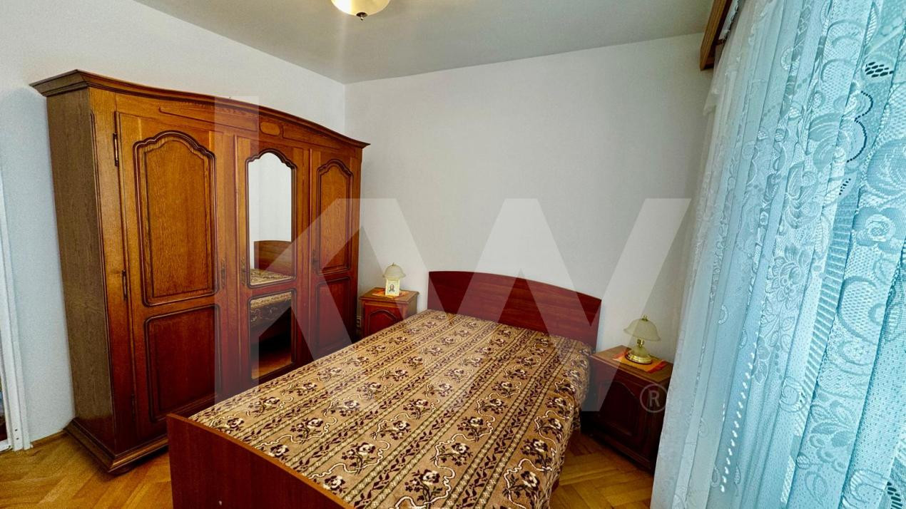 Apartament de închiriat 3 camere în Valea Aurie – preț sub nivelul pieței