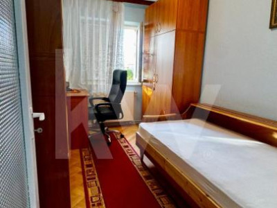 Apartament de închiriat 3 camere în Valea Aurie – preț sub nivelul pieței