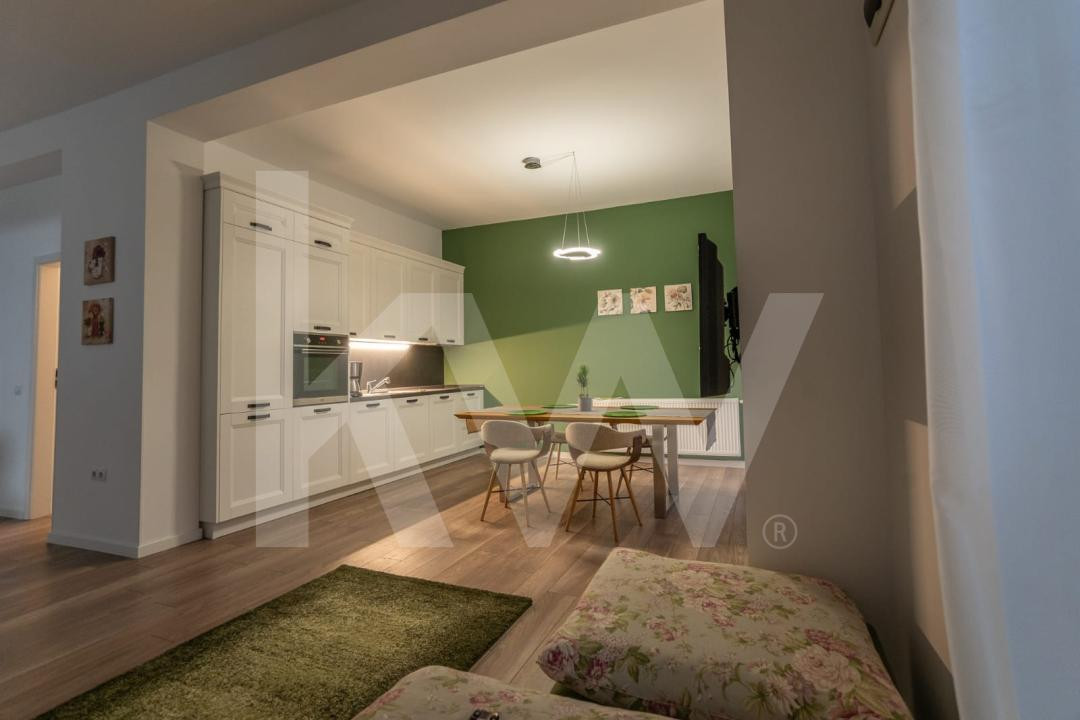 Apartament 3 camere și curte privată | Parcul Sub Arini