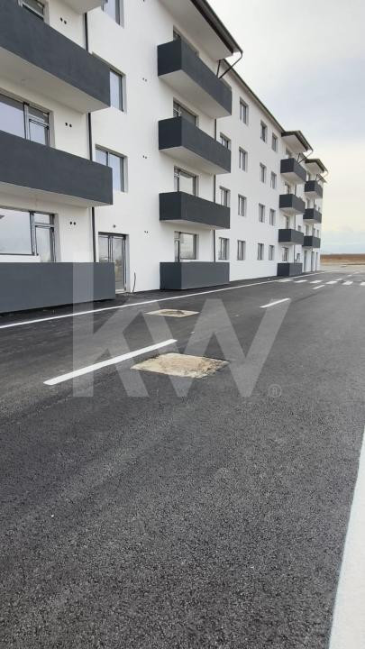 Apartament 2 camere si balcon Selimbar