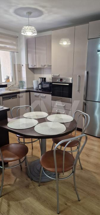 Apartament 3 camere decomandat | 77 mp | 2 dormitoare  | Etaj 2 | 