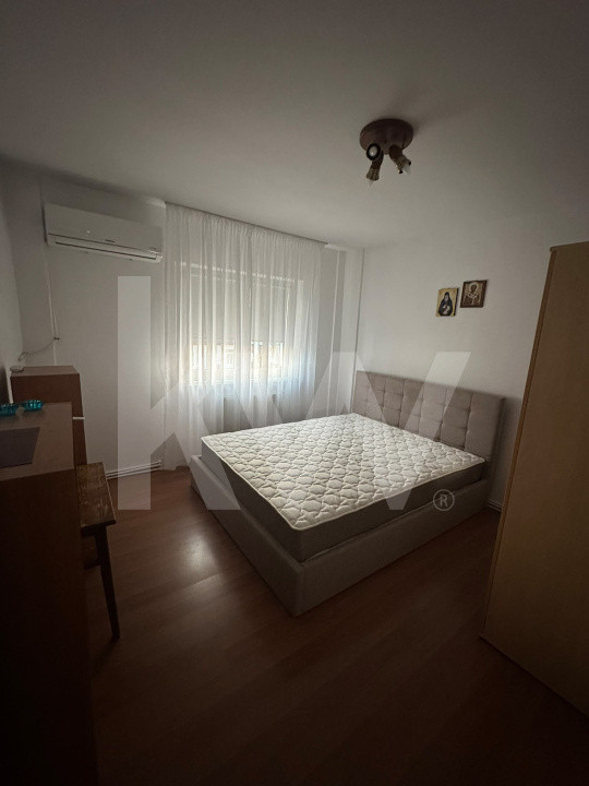 Apartament 2 camere decomandat, mobilat, etaj 4 