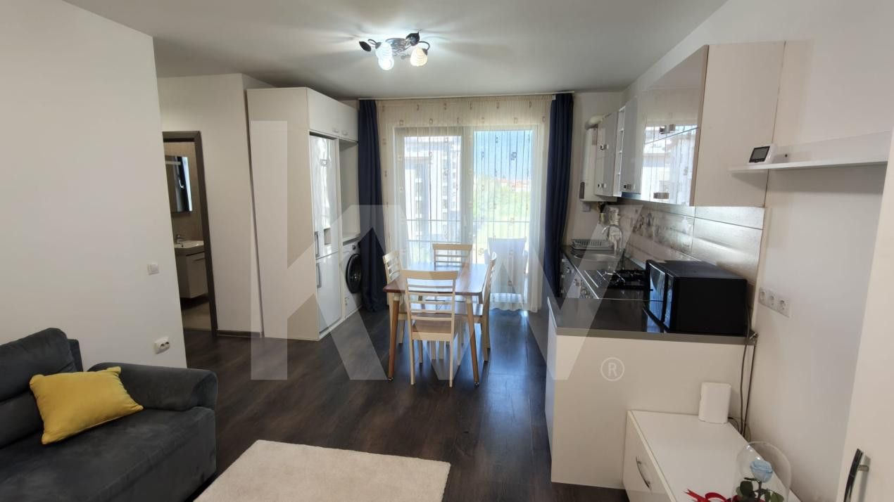 Apartament de inchiriat 3 camere mobilat