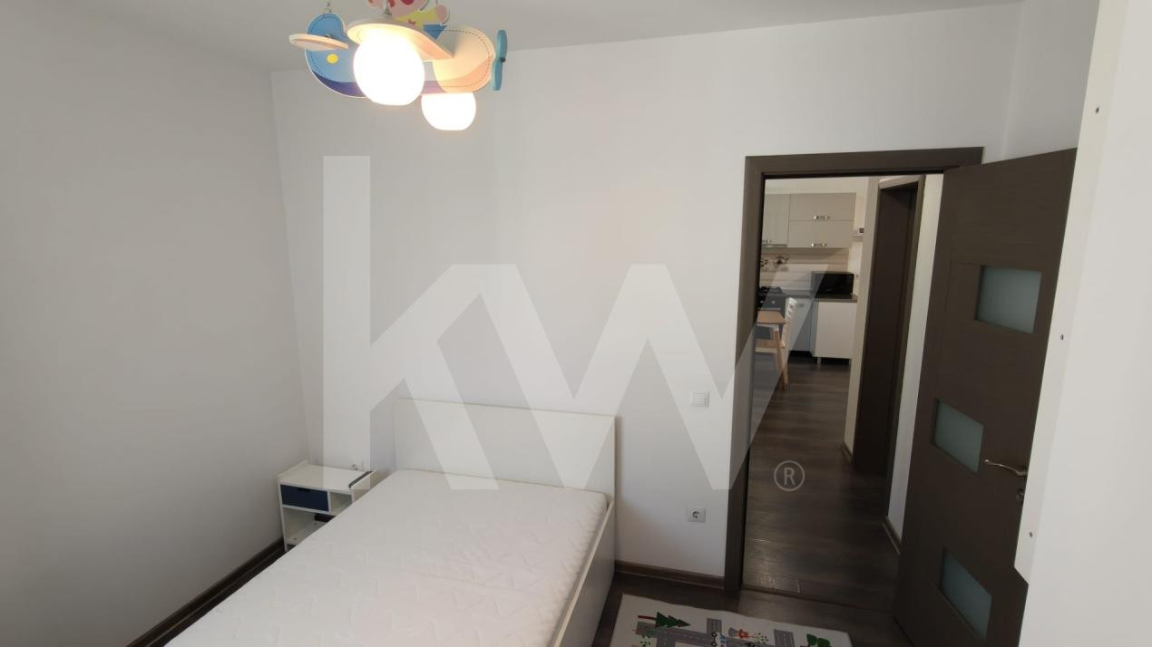 Apartament de inchiriat 3 camere mobilat