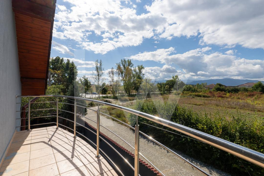 Casă individuală D+P+M, 209 mp utili, teren 485 mp, Șelimbăr